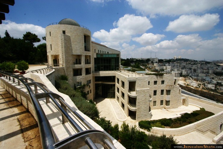这些优势来告诉你在以色列为何要选耶路撒冷希伯来大学学习
